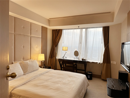京广中心公寓1居室80sqm (2).jpg